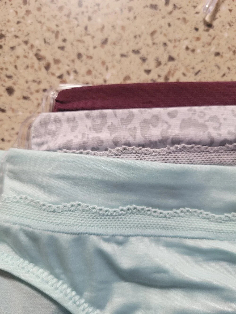 3-Pack BALI Womens Size Large/7 One Smooth U Bikini Panties Underwear Super Soft
